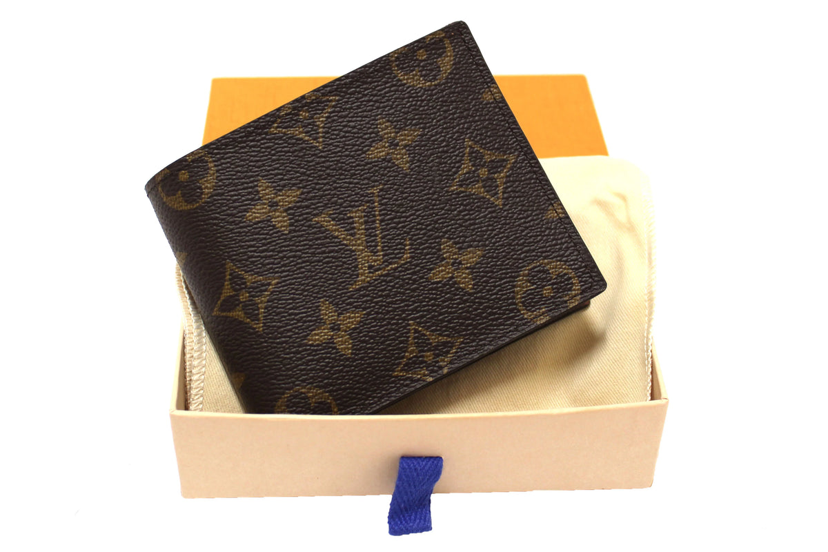 Mono gram Wallet